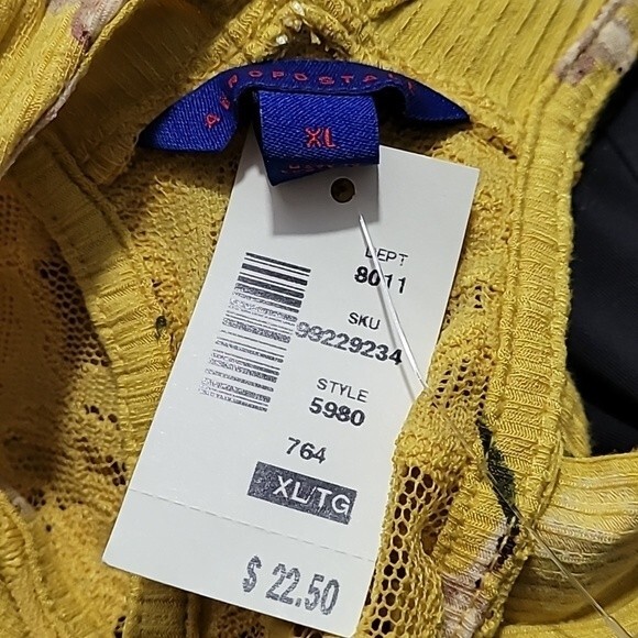 Aeropostale yellow flower print tank top with lace backing. NWT. Size XL - Picture 6 of 6